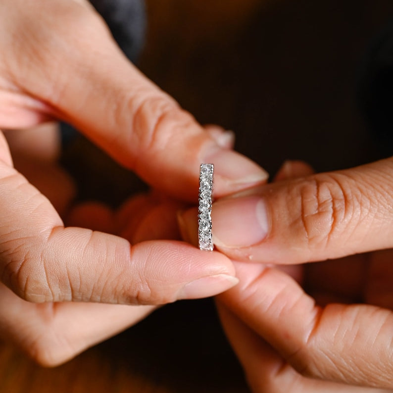 Stunning 0.3 TCW Round Moissanite Stones Half Eternity Wedding Band 2
