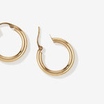 Round Cut Cubic Zirconia in 925 Sterling Silver Earrings 4
