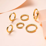 Round Cut Cubic Zirconia in 925 Sterling Silver Earrings 2
