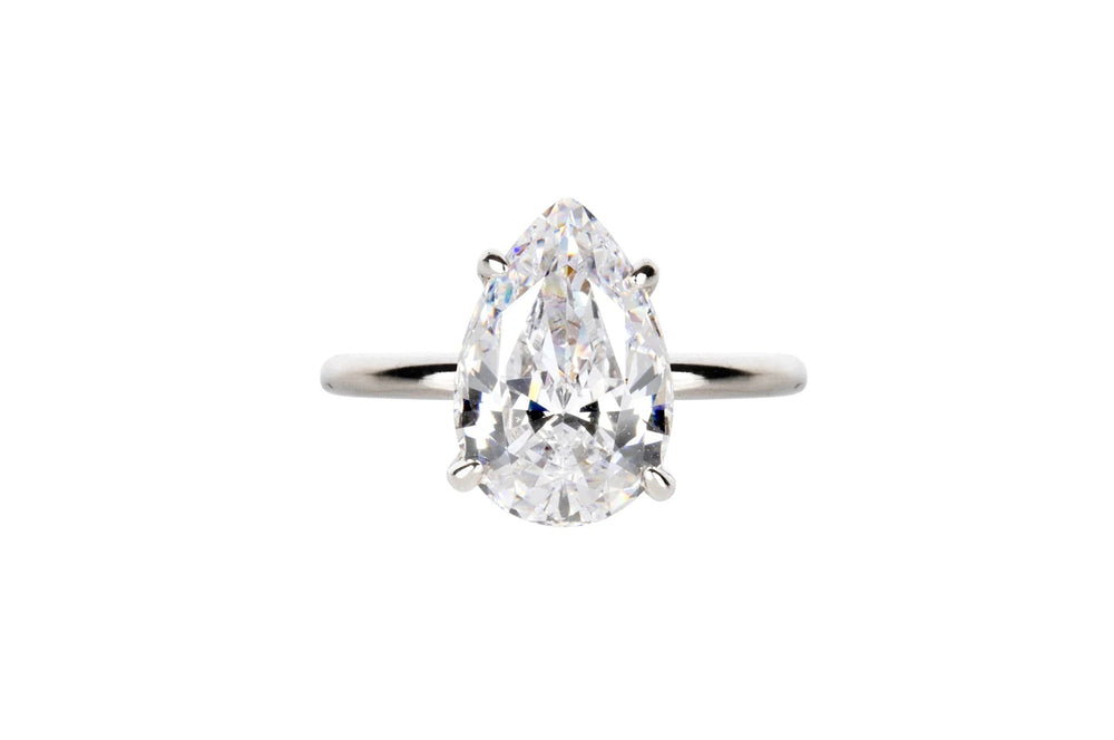 Pear Cut Cubic Zirconia in 925 Sterling Silver Ring 1