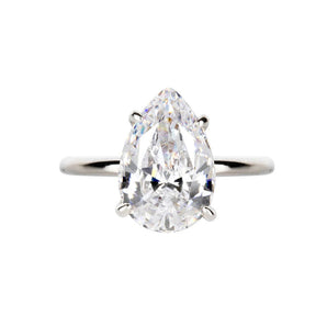 Pear Cut Cubic Zirconia in 925 Sterling Silver Ring