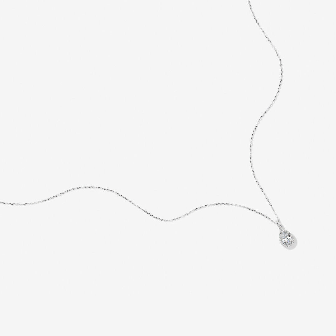 Round Cut Cubic Zirconia in 925 Sterling Silver Necklace 2