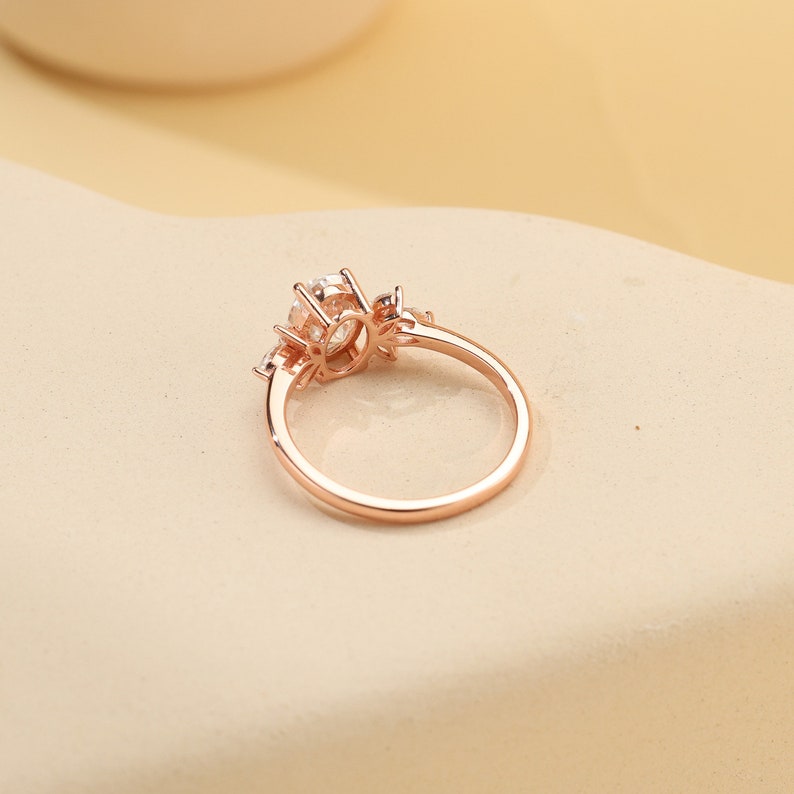 Stunning 2.0 CT Oval Shape Moissanite Engagement Ring with Cluster Design 3