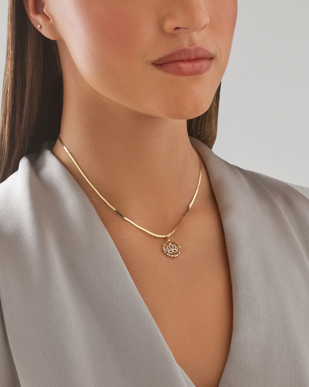 Round Cut Cubic Zirconia in 925 Sterling Silver Necklace 4