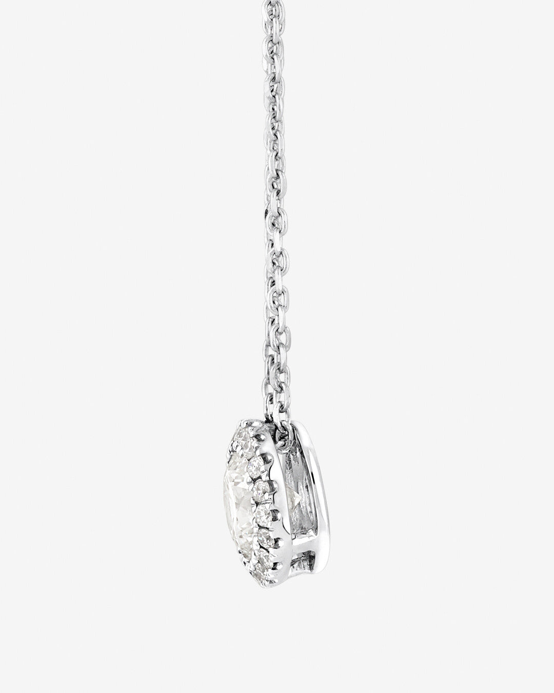 Round Cut Cubic Zirconia in 925 Sterling Silver Necklace 2