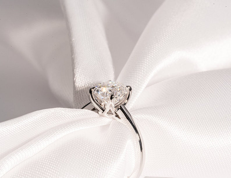 Classic 2.0 CT Oval Moissanite Engagement Ring with Solitaire Design 4