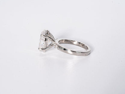 Stunning 3.50 CT Oval Moissanite Engagement Ring with Cluster Design 5