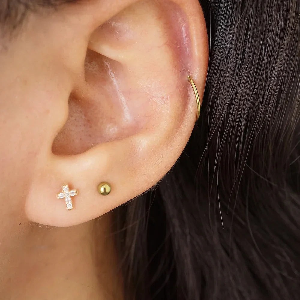 0.20 TCW Round Cut Moissanite Cross Stud Earrings in Gold 5