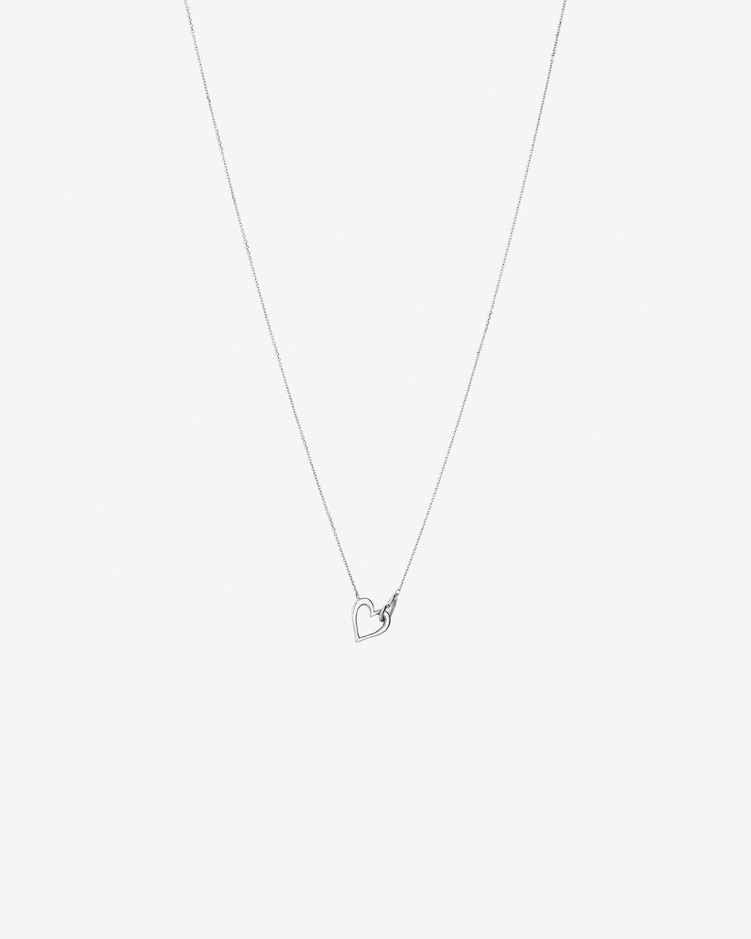 Round Cut Cubic Zirconia in 925 Sterling Silver Necklace 4