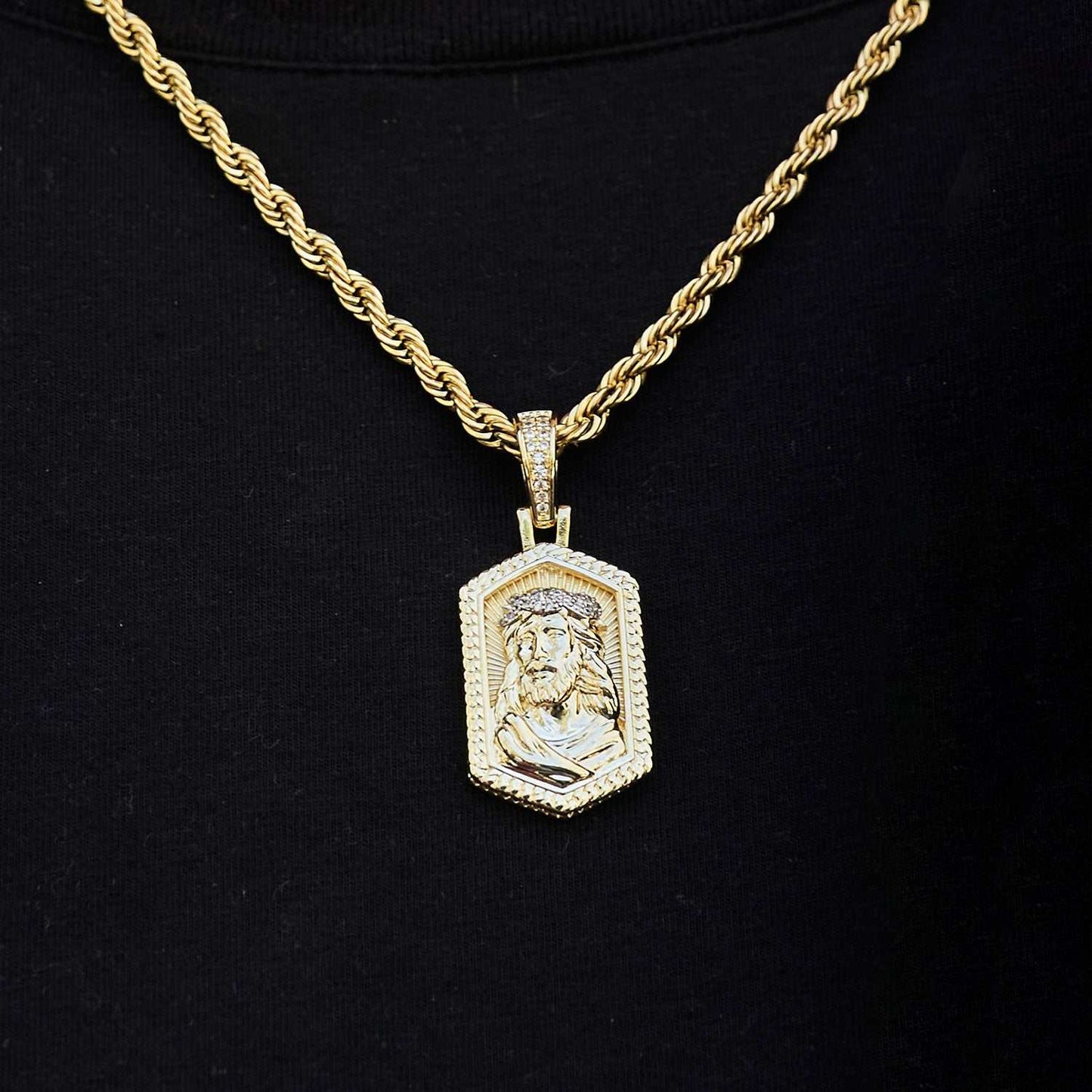 0.7 CT Round Moissanite Jesus Style Silver Pendant for Him 1