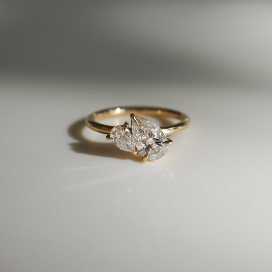 Stunning 1 CT Pears Moissanite Engagement Ring with Two Stone Design 1