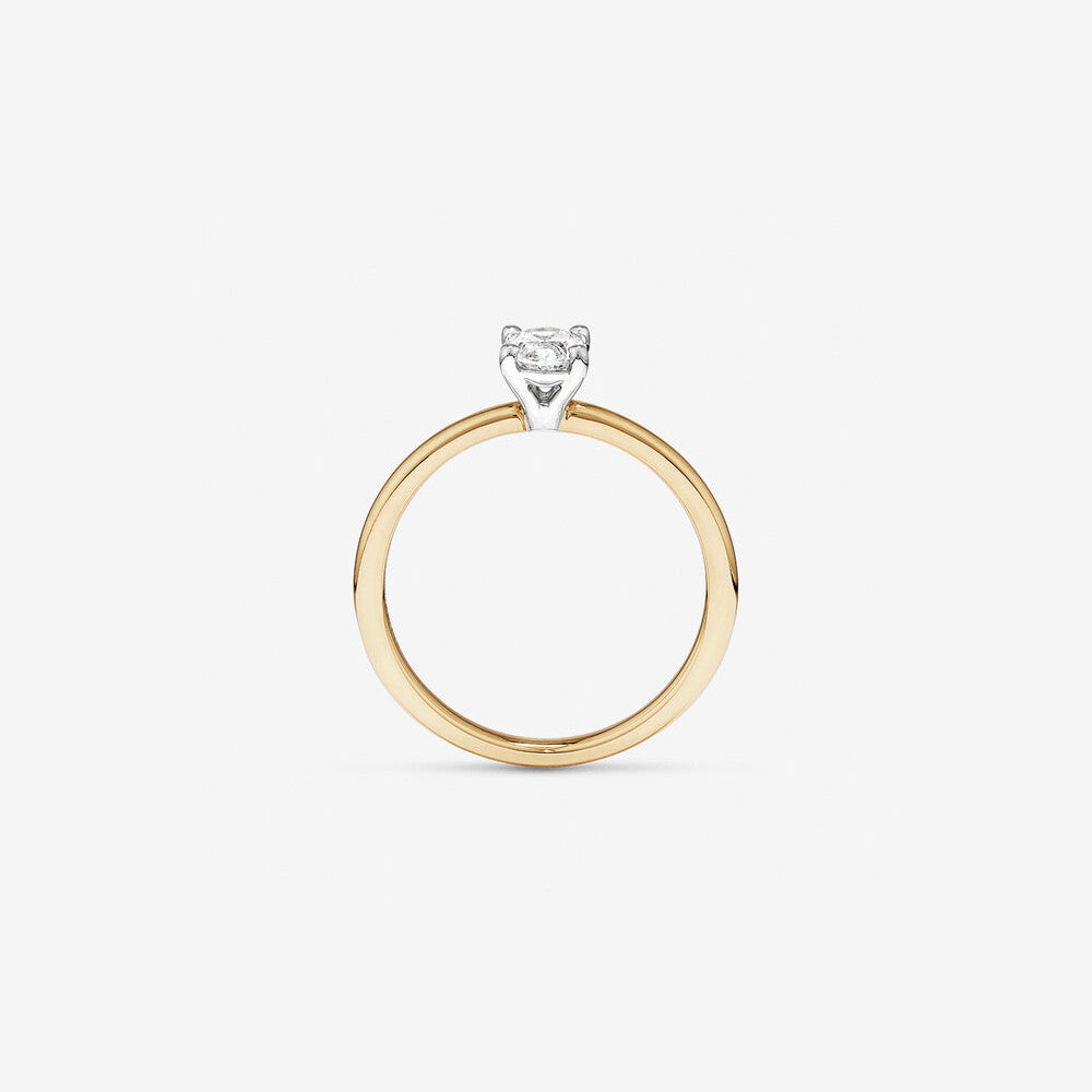 Stunning 0.5 CT Oval Moissanite Engagement Ring In Solitaire Design 2