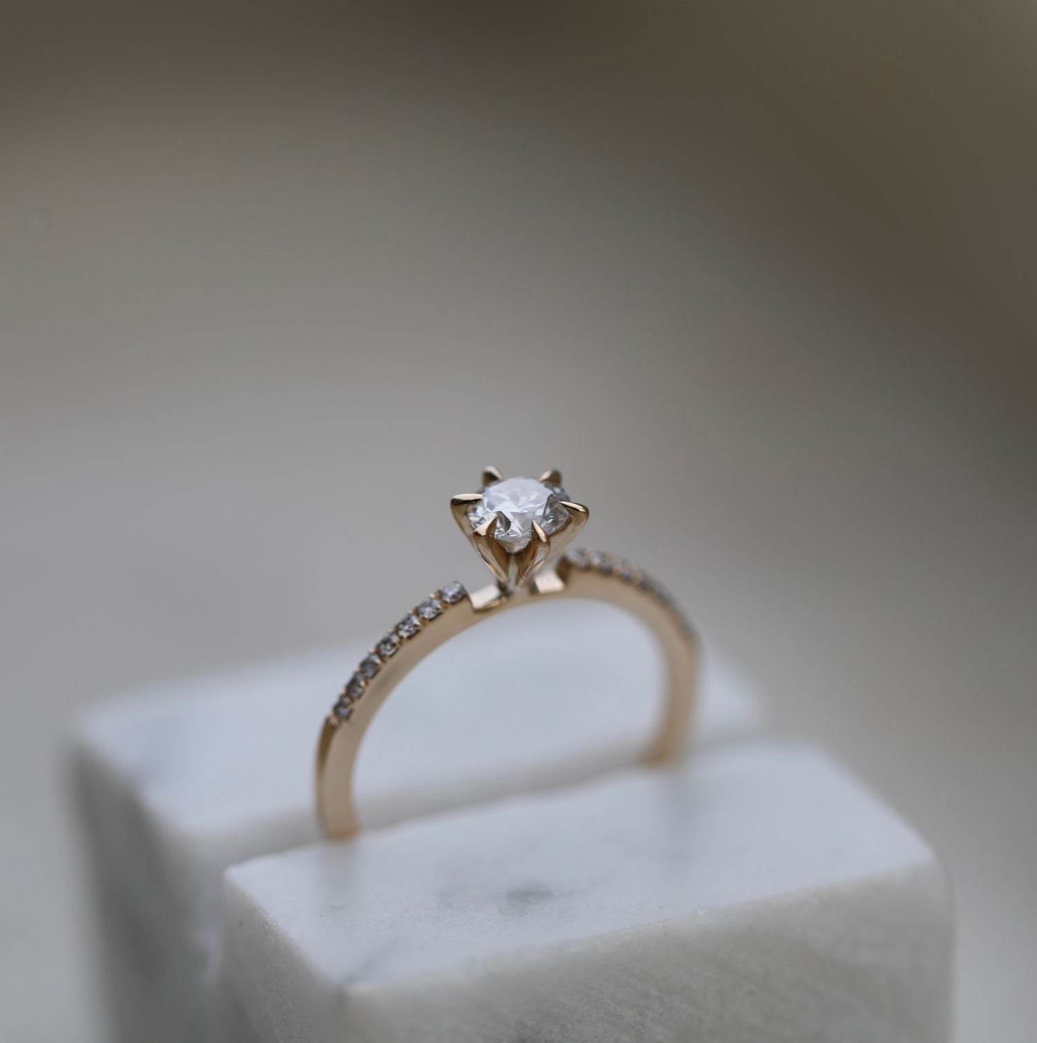 0.50 CT Round Cut Pave CVD E/VS1 Diamond Engagement Ring 7