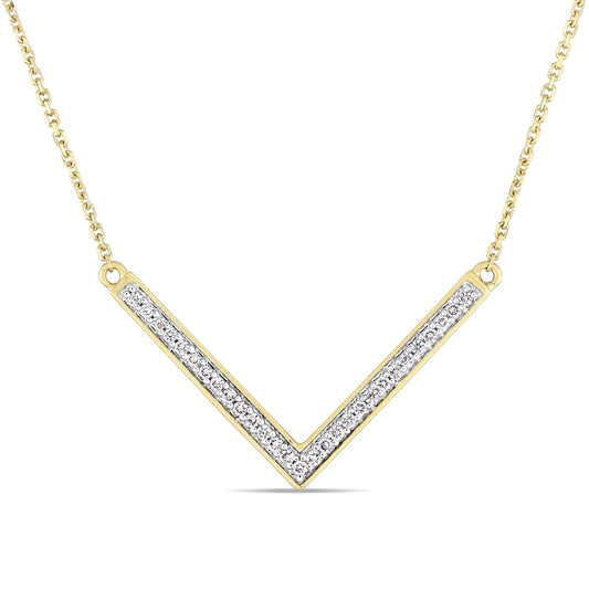 Round Cut Cubic Zirconia in 925 Sterling Silver Necklace 1