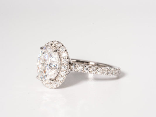 Stunning 2.0 CT Oval Moissanite Engagement Ring with Halo & Pave Design 2