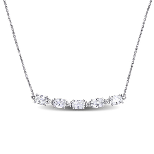 Round Cut Cubic Zirconia in 925 Sterling Silver Necklace 1