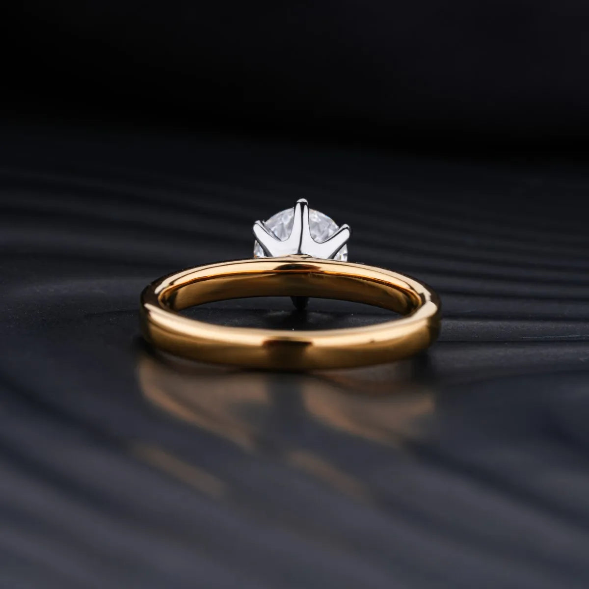 Stunning 1.0 CT Round Moissanite Engagement Ring with Solitaire & Two Tone Design 3