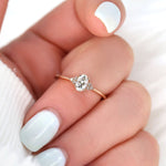 Stunning 0.50 CT Oval Moissanite Engagement Ring With Cluster Design 5
