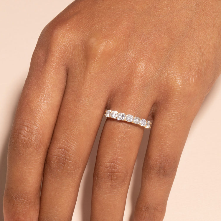 Stunning 0.9 TCW Round Moissanite Stones Half Eternity Wedding Band 3