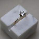 1.0 CT Round Cut Pave CVD E/VS1 Diamond Engagement Ring 3