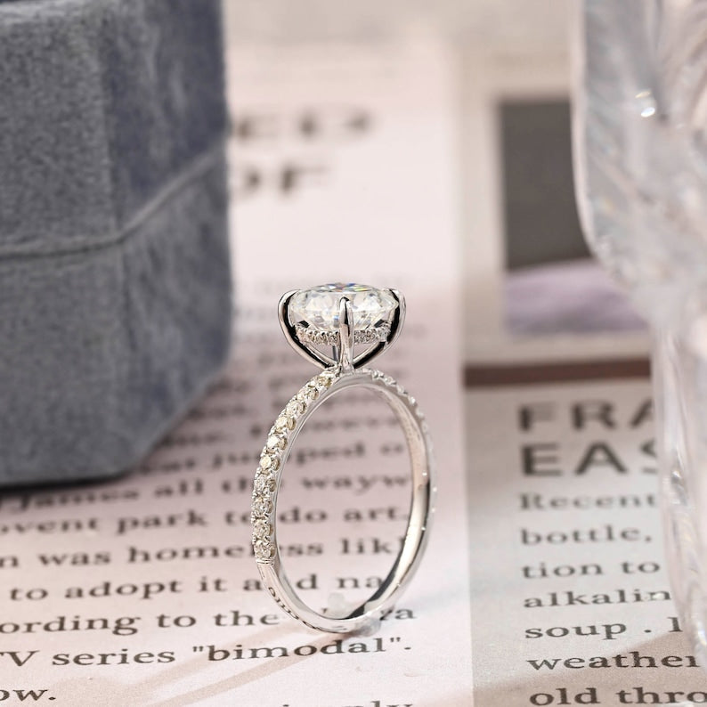 Stunning 1.0 CT Round Moissanite Engagement Ring with Hidden Halo Design 4