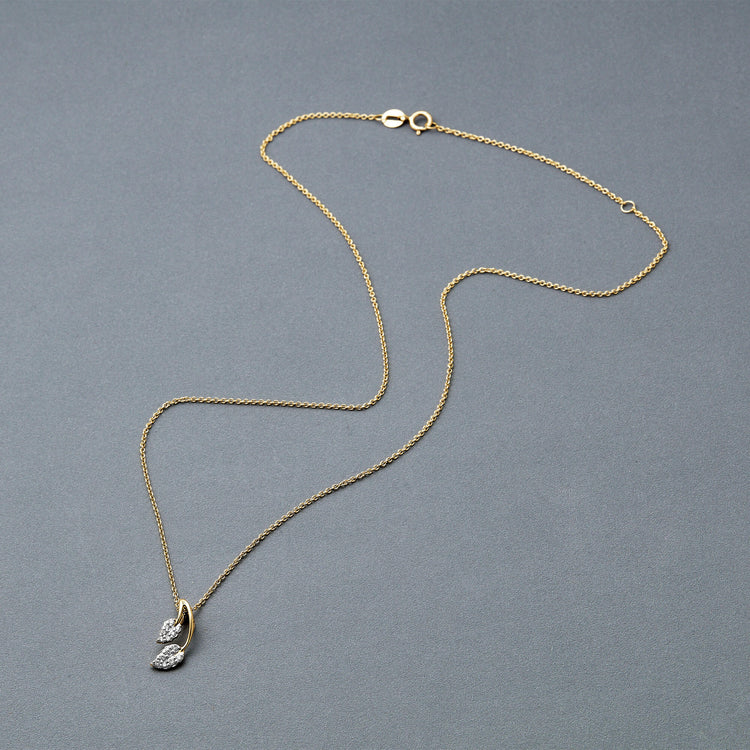 0.20 CT Round Moissanite Diamond Leaf Pendant Necklace in Solid Gold 4