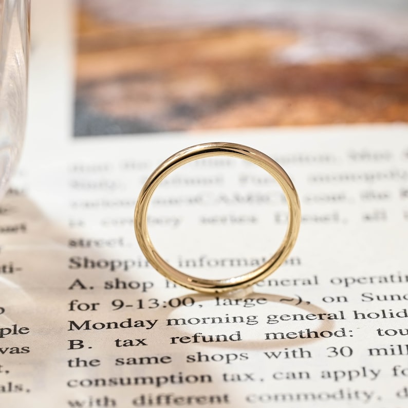Simple Classic Moissanite Wedding Band 3