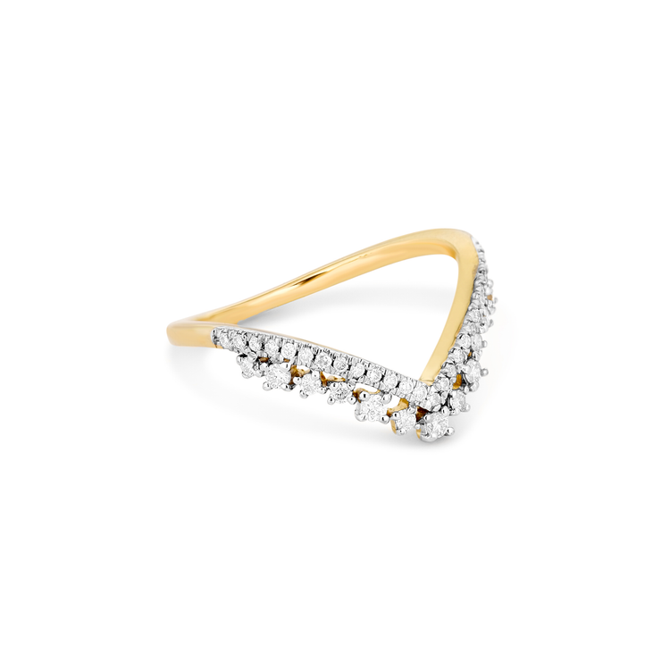 Stunning 0.22 TCW Round Moissanite Stones Curved Wedding Bands 2