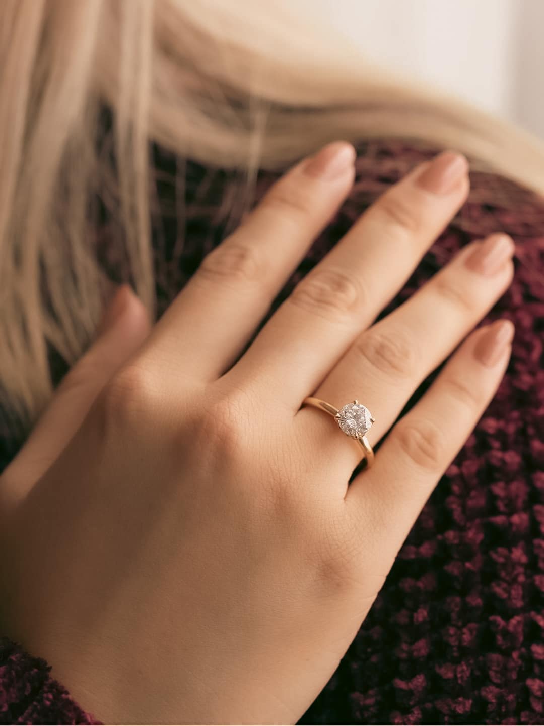 Stunning 1.0 CT Round Moissanite Engagement Ring with Hidden Halo Design 13