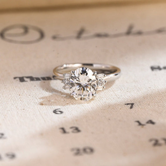 Stunning 2.0 CT Oval Moissanite Engagement Ring with Cluster Design 1