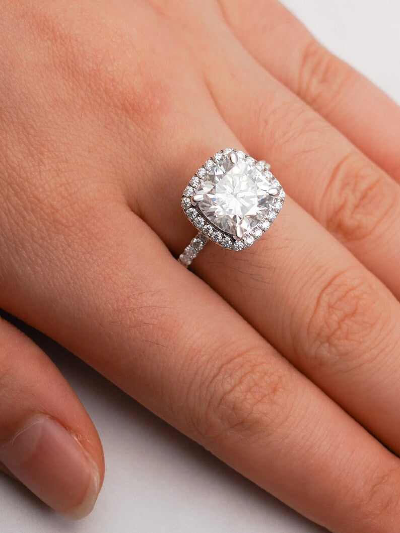 Stunning 1.0 - 2.0 CT Cushion Moissanite Engagement Ring with Pave & Halo Design 4