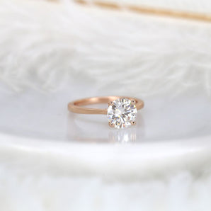 Stunning 2.0 CT Round Moissanite Engagement Ring with Solitaire Design