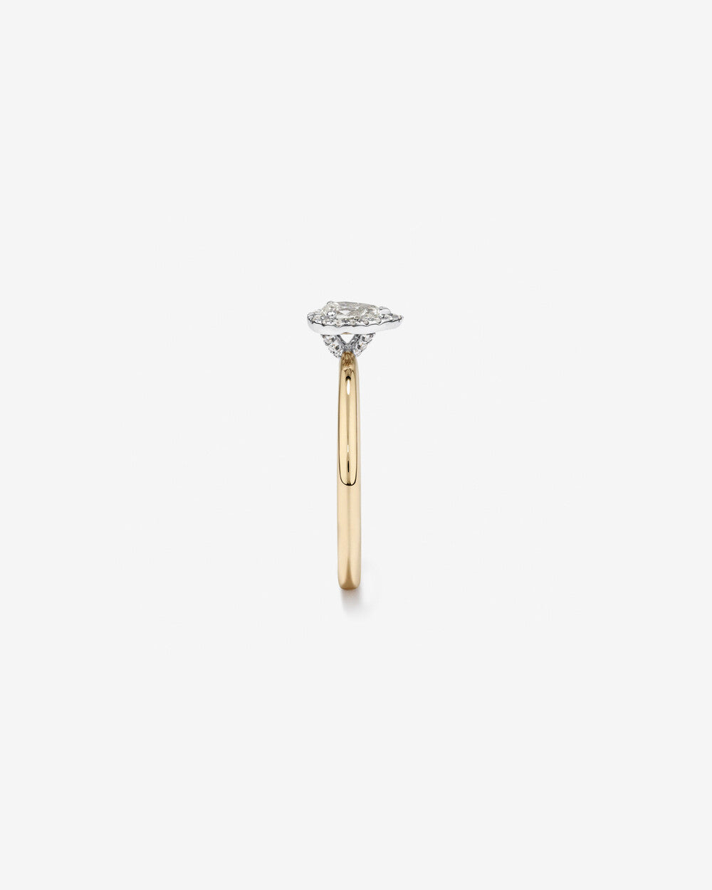 Stunning 0.3 CT Pear Moissanite Engagement Ring In Halo Design 3