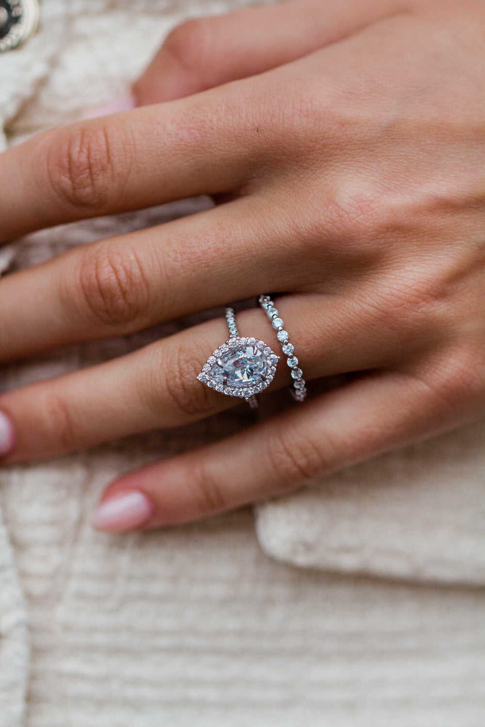 Pear Cut Halo Style Cubic Zirconia in 925 Sterling Silver Ring 5