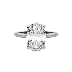 Round Cut Solitaire Style Cubic Zirconia in 925 Sterling Silver Ring