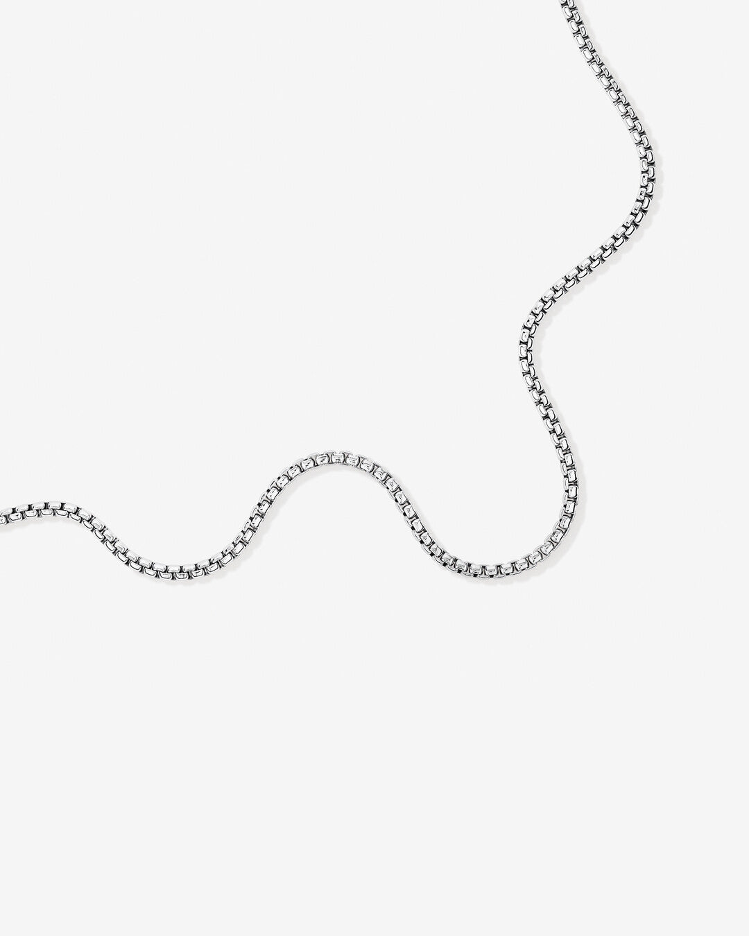 Round Cut Cubic Zirconia in 925 Sterling Silver Necklace 2