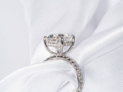 Stunning 4.0 CT Oval Cut Moissanite Engagement Ring with Hidden Halo & Pave Design 6