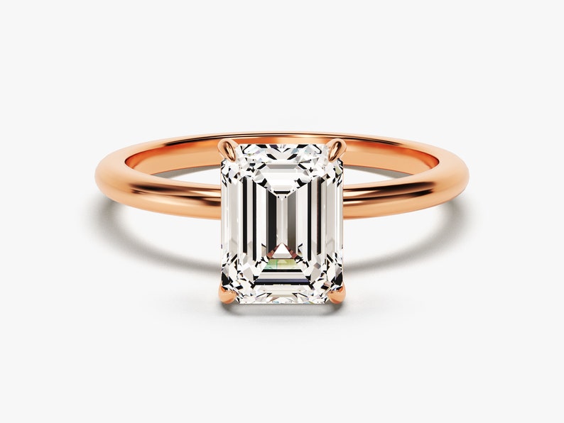 Stunning 1.50 CT Emerald Moissanite Engagement Ring with Solitaire Design 5