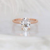 Stunning 2.5 CT Oval Moissanite Engagement Ring with Solitaire Design 1