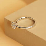 Stunning 1.0 CT Round Cut Moissanite Engagement Ring with Solitaire Design 7