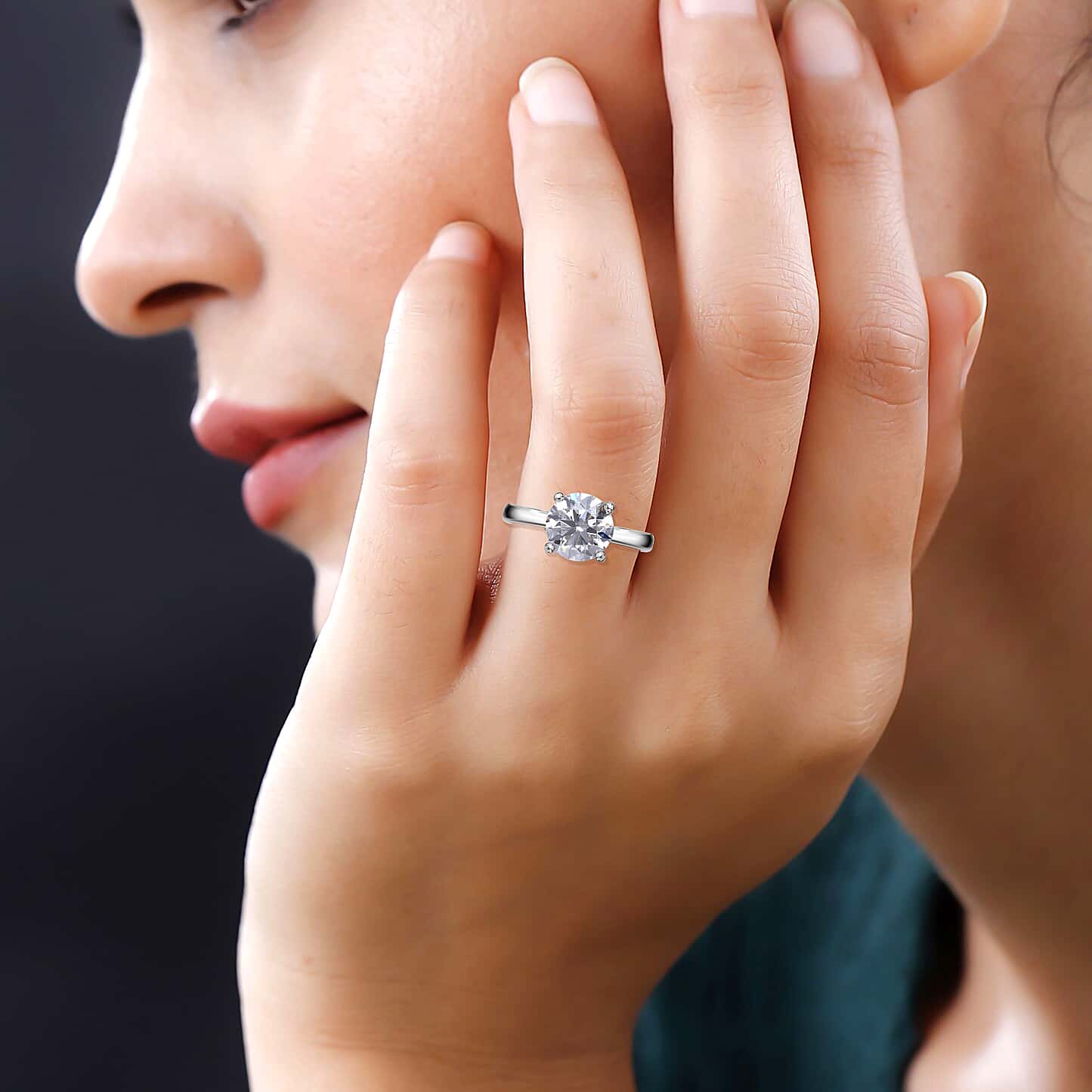 Round Cut Solitaire Style Cubic Zirconia in 925 Sterling Silver Jewelry 2