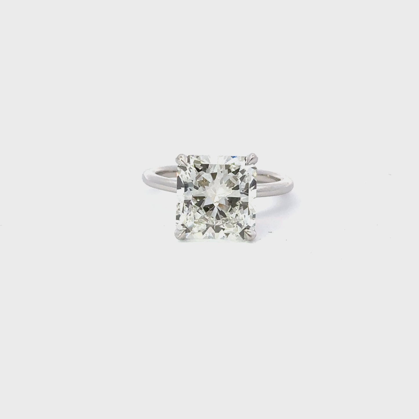 Stunning 5.21 CT Radiant Moissanite Engagement Ring with Solitaire Design 3