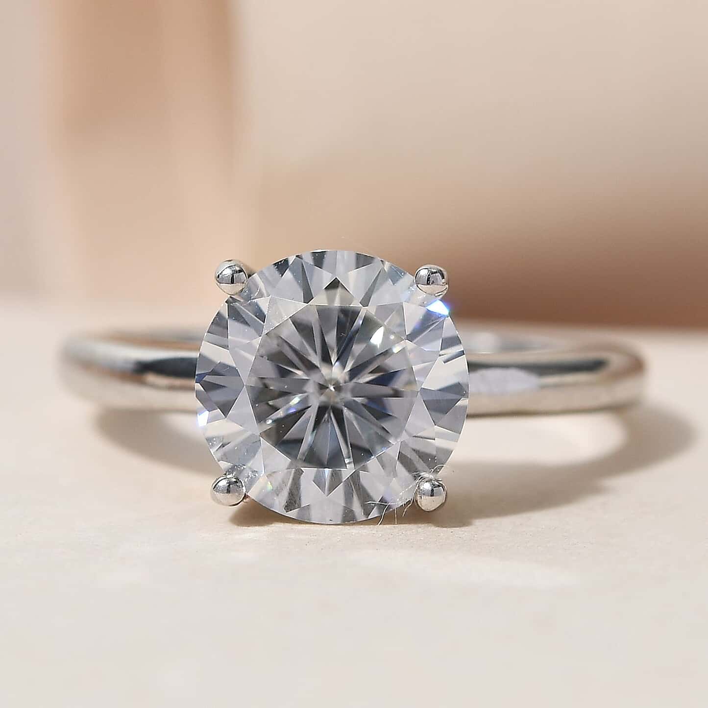 Round Cut Solitaire Style  Cubic Zirconia in 925 Sterling Silver Jewelry 2