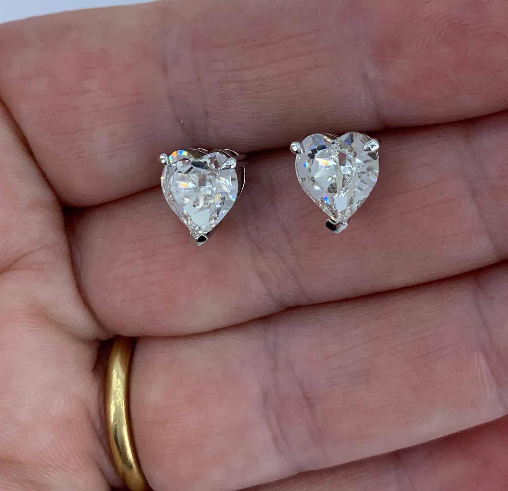 Round Cut Cubic Zirconia in 925 Sterling Silver Earrings 5