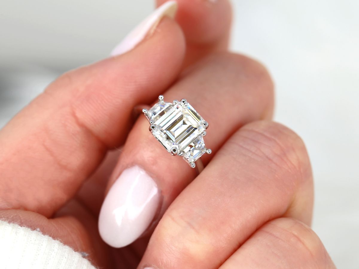 Stunning 3.60 CT Emerald Moissanite Engagement Ring with Three stone Design 7