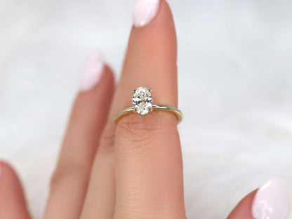 Stunning 1.01 CT Oval Moissanite Engagement Ring with Solitaire Design 5