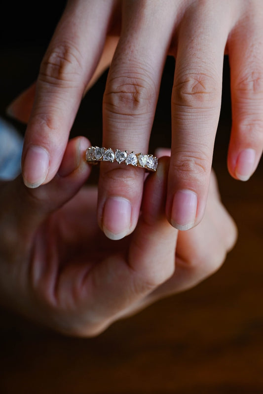 Stunning 0.5 TCW Heart Moissanite Stones Full Eternity Wedding Band 2