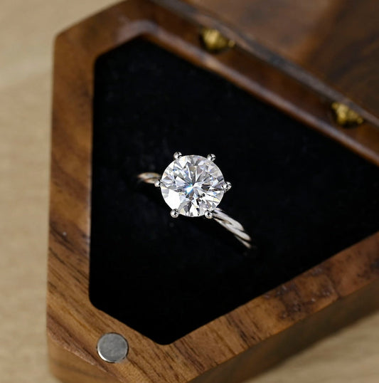 Stunning 1.0 CT Round Moissanite Engagement Ring with Twisted Shank in Solitaire Design 1