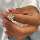 Stunning 5.0 CT Emerald Moissanite Engagement Ring with Solitaire Design 4