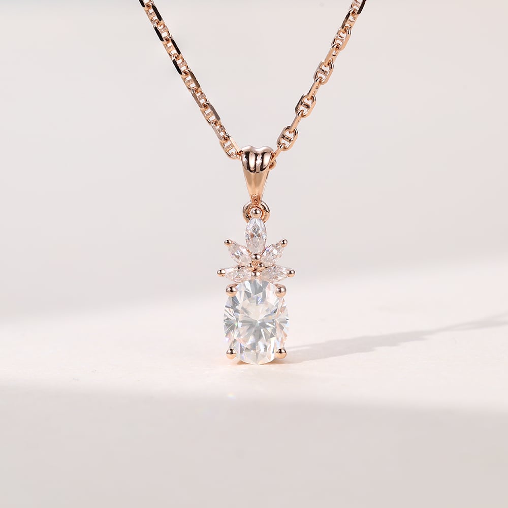 Stunning 1.05 CT Oval Moissanite Diamond Cluster Pendant Necklace in Solid Gold 1
